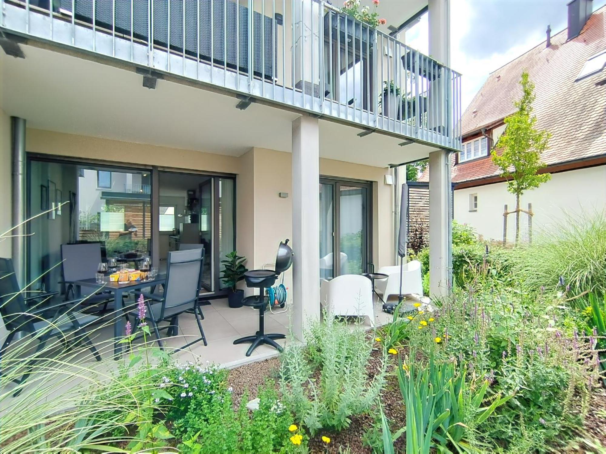 Bright Apartment Fuer Bis Zu 5 Erlangen Exterior foto